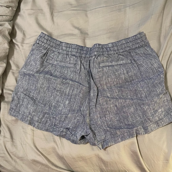 Linen shorts - Picture 2 of 4